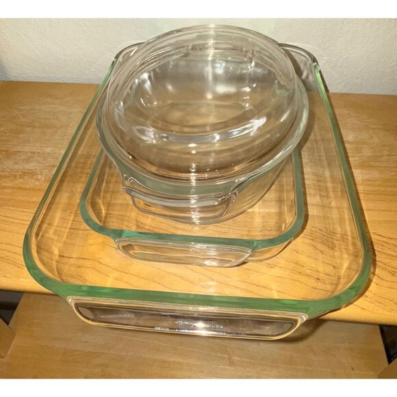 Vintage Clear Glassware Pyrex - Picture 2 of 10